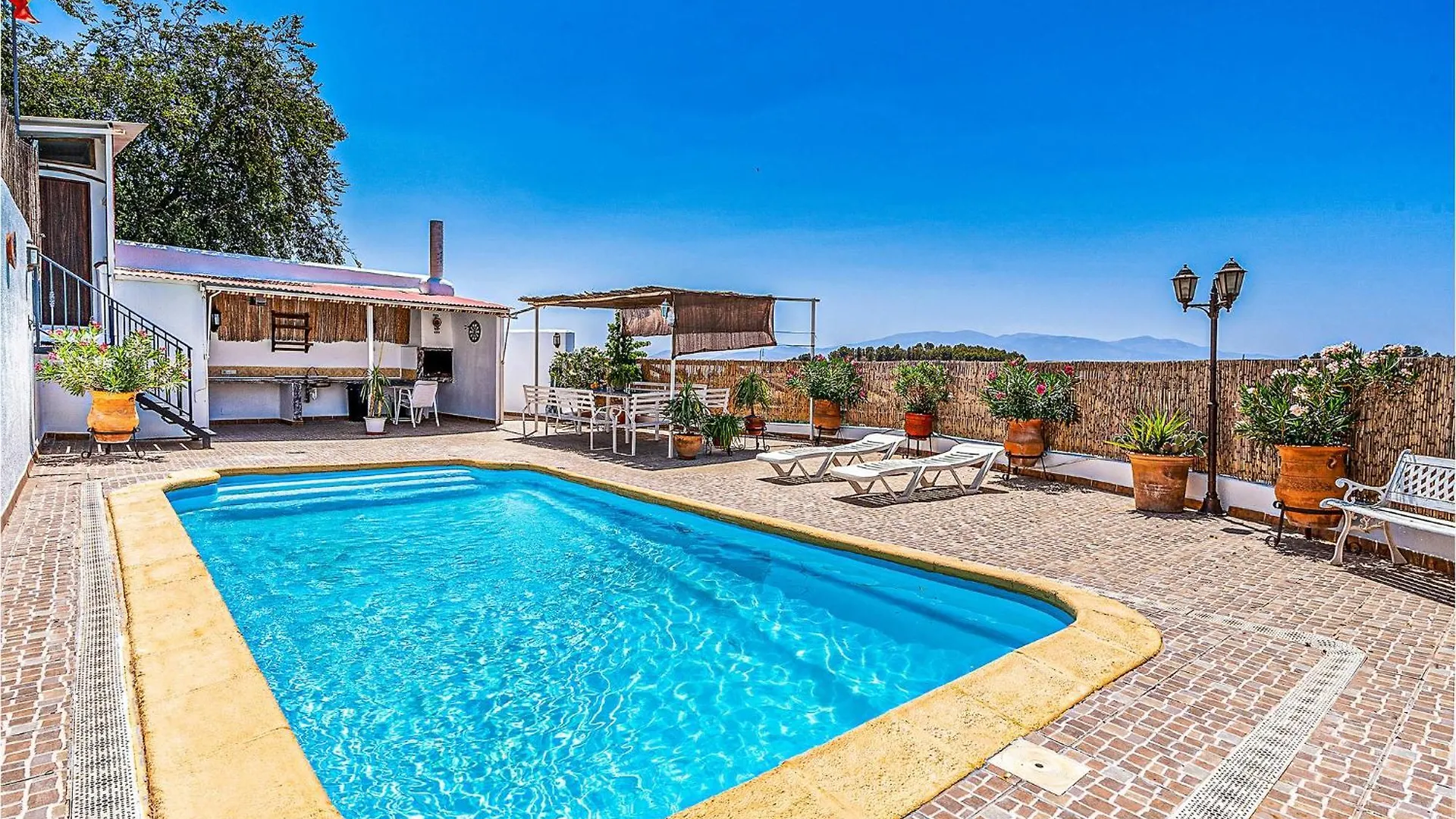 Beautiful Home In Cuevas Del Campo Spain