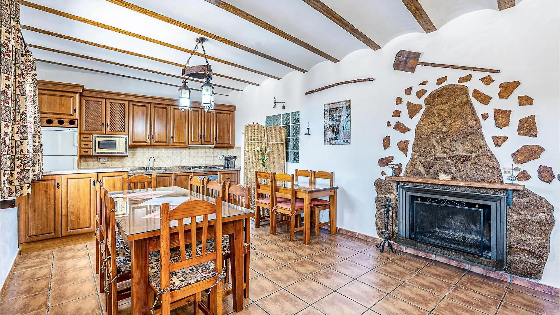 Holiday home Beautiful Home In Cuevas Del Campo