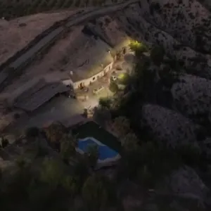 Casa rural Cuevas Pinomojon, Cuevas del Campo